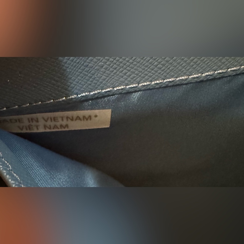 Authentic Coach Wallet - Picture 8 of 8